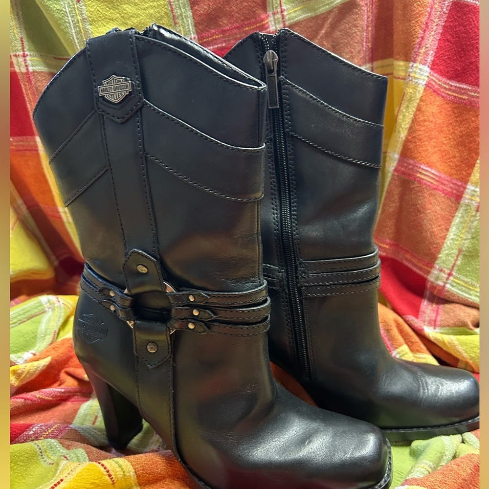 Harley Davidson Simone Black leather high heel motorcycle boots size 7.5